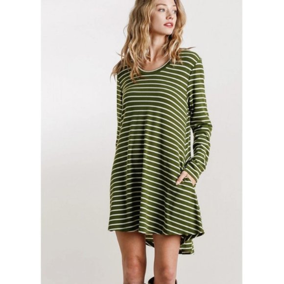 Umgee Dresses & Skirts - NWT Umgee Striped Long Sleeve Dress Green/White